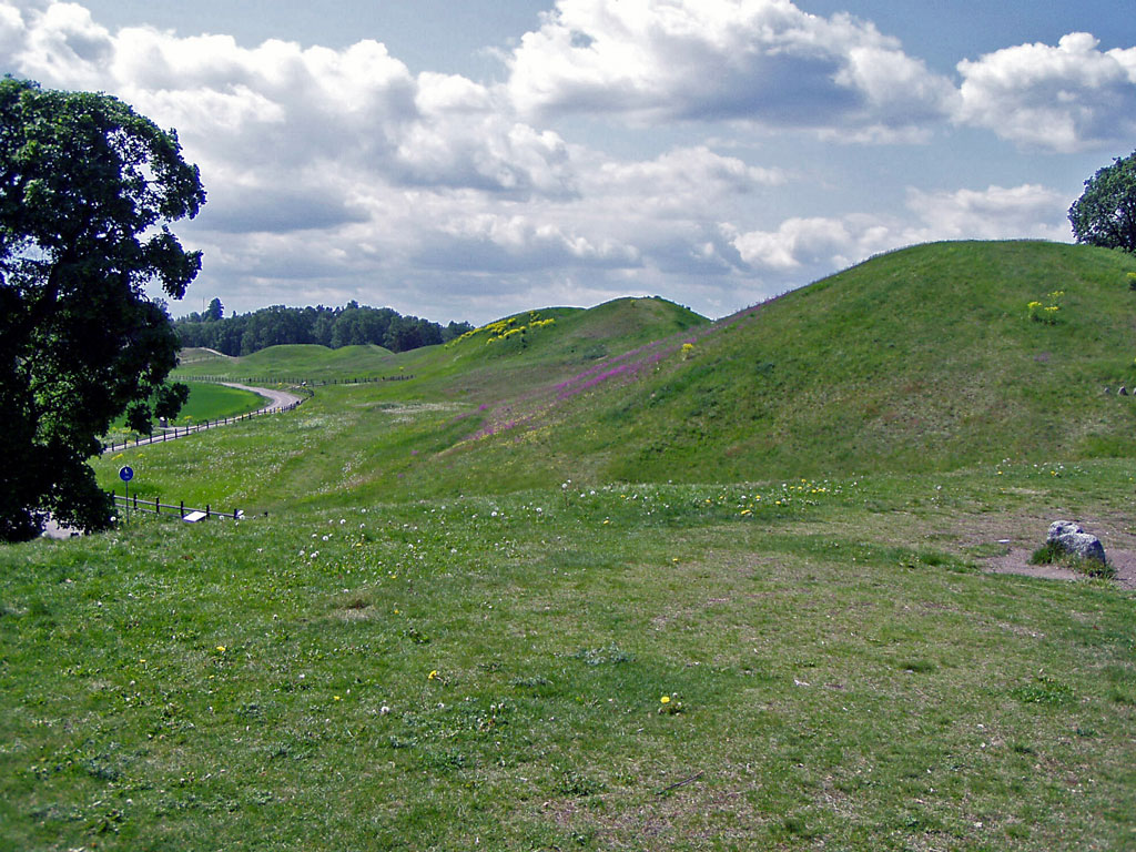 Högarna i Gamla Uppsala 2003