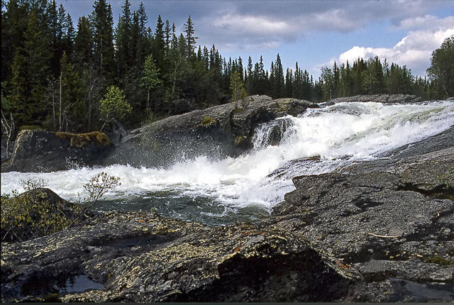 Forsarna-i-Kamajåkkå-Kvikkjokk-1987